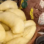 varenyky-mit-huettenkaese-und-kirschen-rezept-fuer-suesse-ukrainische.webp.webp